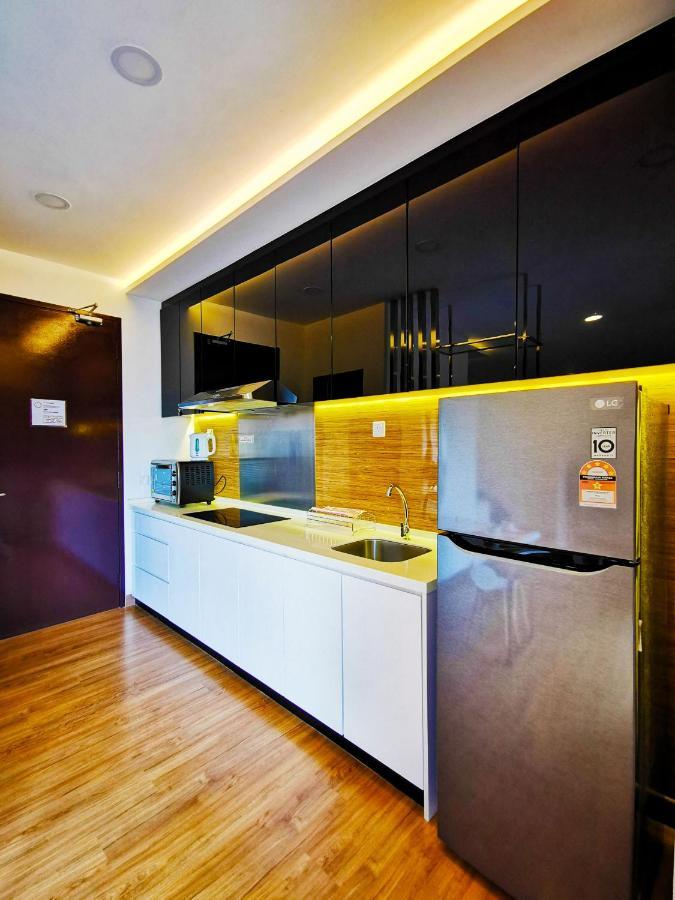 Simfoni Level 39 Superior Designer Studio With 100Mbps Wifi & Netflix Apartment Kampong Baharu Balakong ภายนอก รูปภาพ